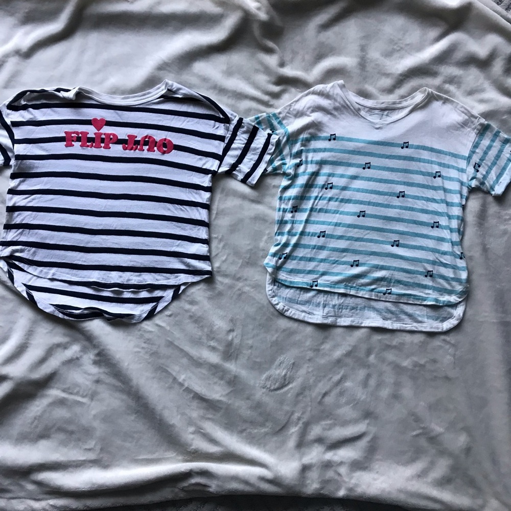 Lot of 2 Gap Girl summer T shirt -size M (8-9)